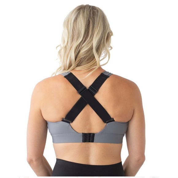 Pumping and Nursing Sports Bra 2.0 - Picture 6 of 10